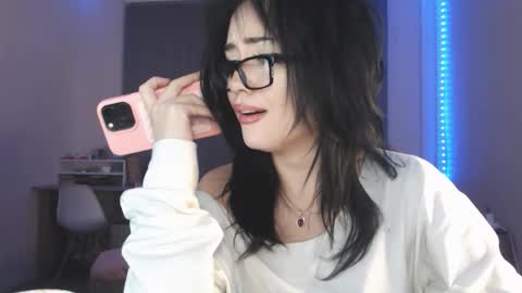 Yami online show from 30, 9, 2025