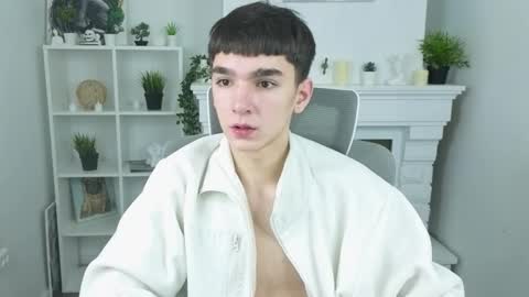 yamitwink online show from 8, 11, 2025