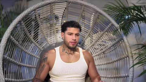 yamp sambrano online show from 26, 9, 2025