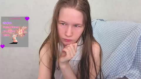 Snapshot of yana_squrel_22 chatting on 11, 4, 2026 Yana online show from 11, 4, 2026
