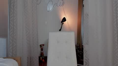 YANDRA CELIS online show from 5, 1, 2025