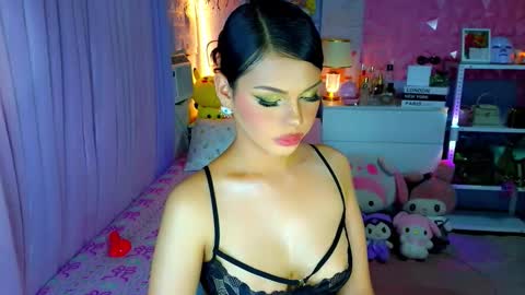 Snapshot of yang_audreylone chatting on 3, 2, 2026 YANG AUDREY LONE online show from 3, 2, 2026