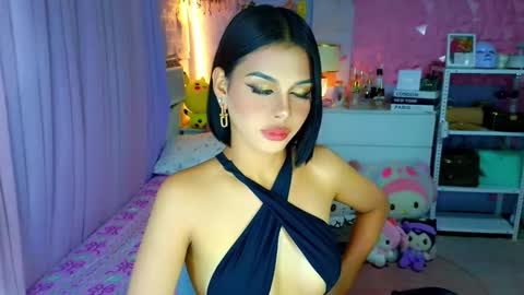 Snapshot of yang_audreylone chatting on 16, 2, 2026 YANG AUDREY LONE online show from 16, 2, 2026