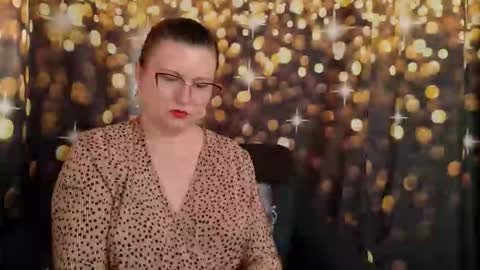 Snapshot of yanikka chatting on 24, 11, 2025 Anika online show from 24, 11, 2025