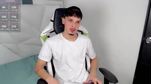 Snapshot of yankees_ chatting on 18, 11, 2025 DANILO P online show from 18, 11, 2025