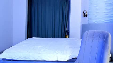 Yana online show from 13, 1, 2026