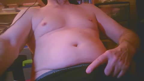 Snapshot of yapamature chatting on 1, 2, 2025 dupuy online show from 1, 2, 2025