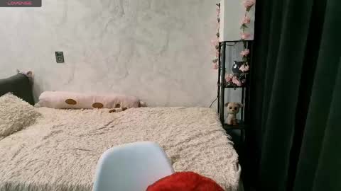 Snapshot of yape_anne chatting on 6, 5, 2026 Anny online show from 6, 5, 2026