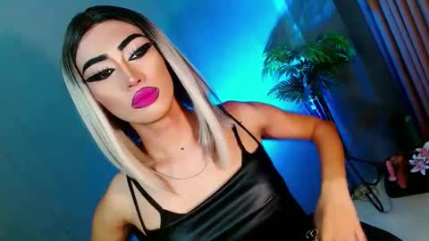 miss yasii online show from 17, 2, 2025