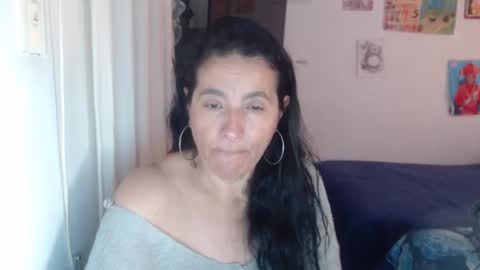 Snapshot of yasmin_love85 chatting on 11, 2, 2026 yasmin_love85 online show from 11, 2, 2026