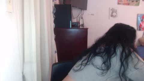 Snapshot of yasmin_love85 chatting on 23, 4, 2026 yasmin_love85 online show from 23, 4, 2026