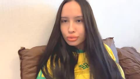 Snapshot of yasminlavista chatting on 3, 5, 2026 Yasmin online show from 3, 5, 2026