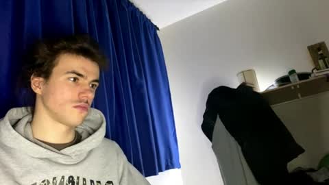 yayay333 online show from 6, 4, 2026