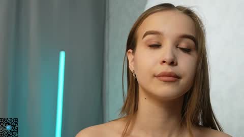 Snapshot of yeepshyy chatting on 5, 2, 2025 Kate online show from 5, 2, 2025