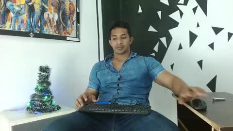 Snapshot of yeiko_park23 chatting on 30, 12, 2024 Yeiko Park23 online show from 30, 12, 2024