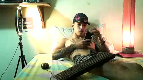 yeisoncastellanos1999 online show from 30, 7, 2026