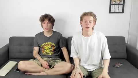 Snapshot of yen2025 chatting on 26, 9, 2025 Yen online show from 26, 9, 2025