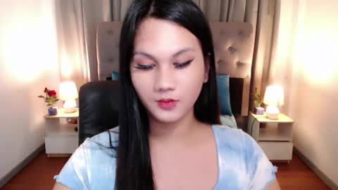 Yen online show from 17, 11, 2025