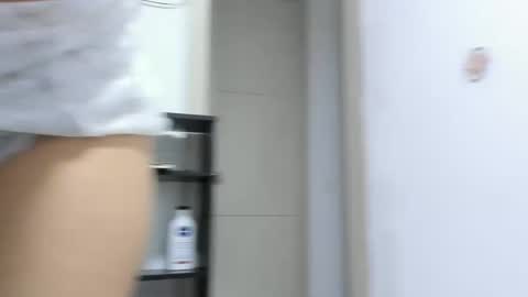 yenlo01 online show from 16, 1, 2025