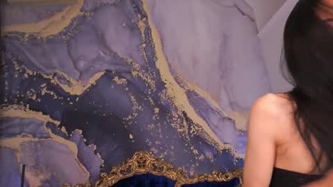 yennstar online show from 18, 9, 2025