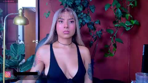 yeriawaddell  online show from 19, 7, 2026