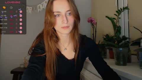 Snapshot of yes_to_heaven chatting on 19, 11, 2025 Zoe online show from 19, 11, 2025