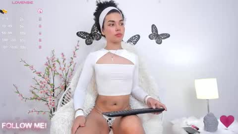 Snapshot of yess__daddyy chatting on 28, 11, 2025 YAMPOOL online show from 28, 11, 2025