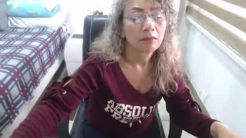 Snapshot of yessilatin chatting on 17, 2, 2026 jessy online show from 17, 2, 2026