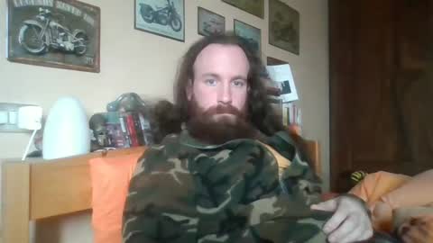 yeti_92 online show from 9, 2, 2025