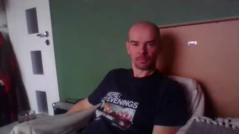 yewloo online show from 20, 11, 2025