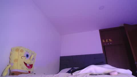 Yiny online show from 25, 1, 2025