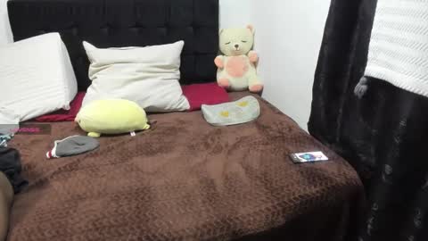 Snapshot of yinyyanghot chatting on 16, 10, 2025 yinyyanghot online show from 16, 10, 2025