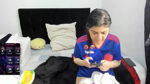 yinyyanghot online show from 22, 10, 2025