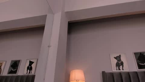 roxie reyes  online show from 17, 9, 2025