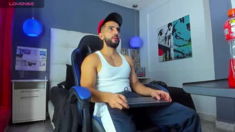 Yiyo online show from 15, 3, 2026