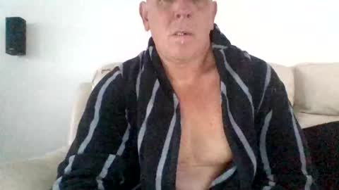 ykk769 online show from 18, 9, 2025