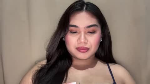 Snapshot of yllanahard chatting on 15, 12, 2024 yllana love online show from 15, 12, 2024