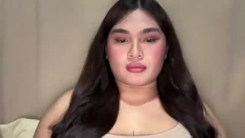 Snapshot of yllanahard chatting on 21, 12, 2024 yllana love online show from 21, 12, 2024