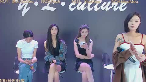 Snapshot of ylwh001 chatting on 13, 9, 2025 ylwh001 online show from 13, 9, 2025