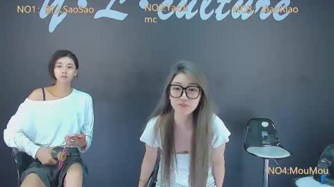 Snapshot of ylwh001 chatting on 14, 9, 2025 ylwh001 online show from 14, 9, 2025