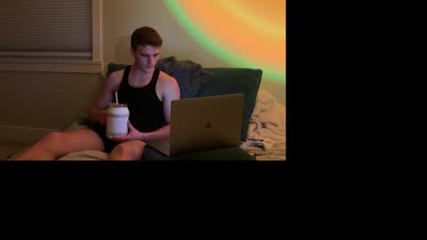 yngdesire1 online show from 17, 12, 2025