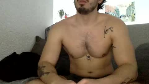 yngspaniard online show from 9, 1, 2025