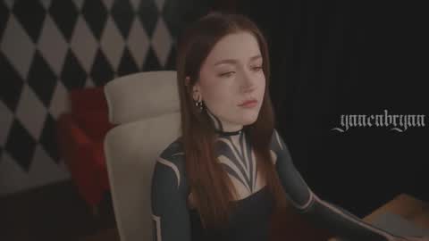 ynnenbrynn online show from 15, 12, 2025