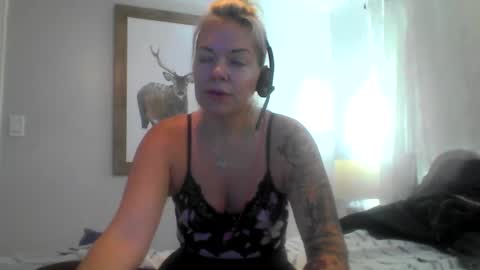 Yogiblondebangme online show from 26, 9, 2025