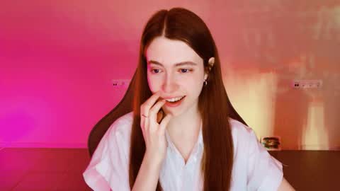 yoka_paradoxxx online show from 14, 2, 2026