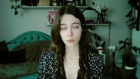 yoka_paradoxxx online show from 21, 5, 2026