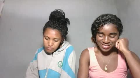 Snapshot of yolandrina05 chatting on 26, 9, 2025 yolandrina05 online show from 26, 9, 2025