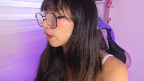 Yommi Winx online show from 16, 11, 2025