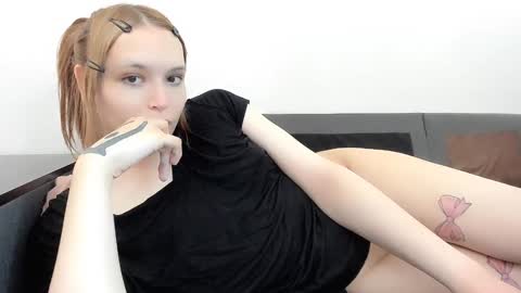 Snapshot of yomoyoo chatting on 20, 12, 2024 yomoyoo online show from 20, 12, 2024