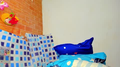 yonnsol_avril online show from 6, 3, 2025